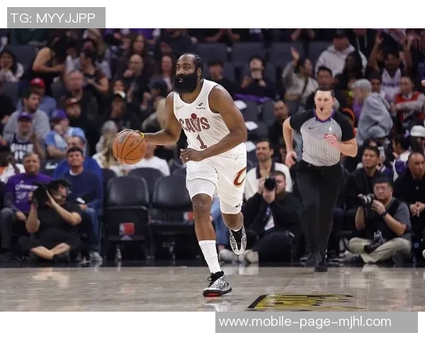 维拉纽瓦建议快船重建送走哈登与小卡让年轻球员获得更多机会